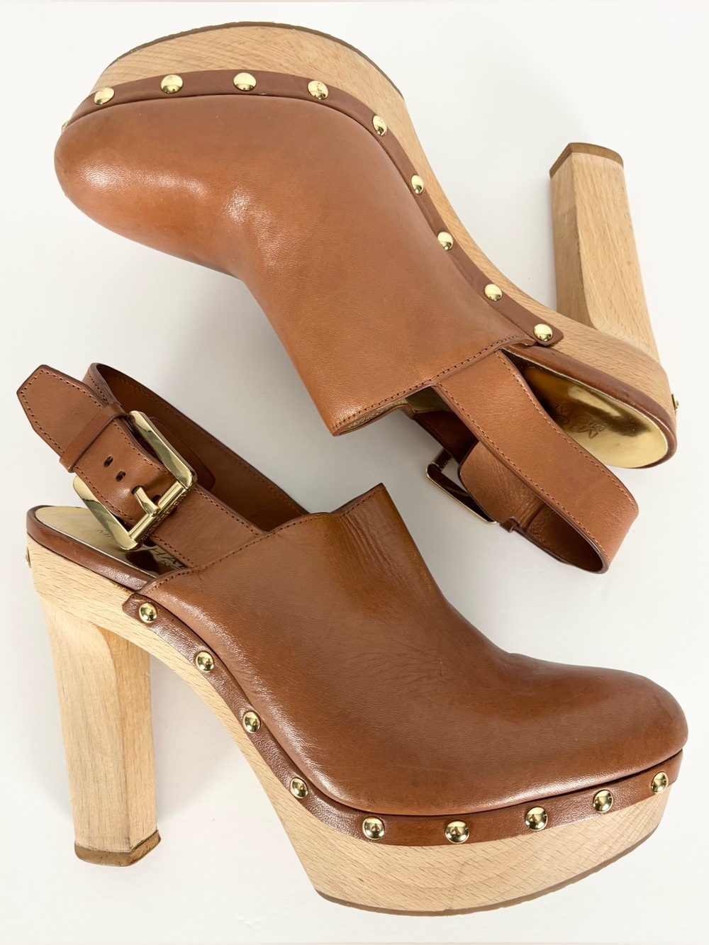 Michael Kors Beatrice Leather Luggage
Brown Studded Slingback Clog Heels Sz 8